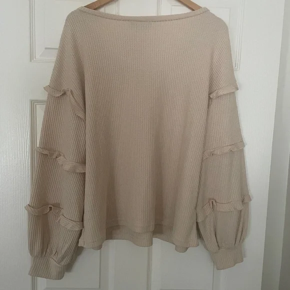 🤎 Ruffled Waffle Knit Loose V-Neck Sweater 🤎 - Picture 7 of 8